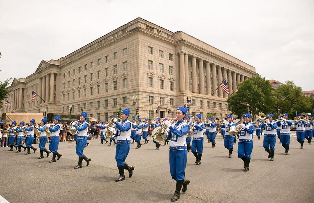 Tian Guo Marching Band već 14 godina sudjeluje u paradi 