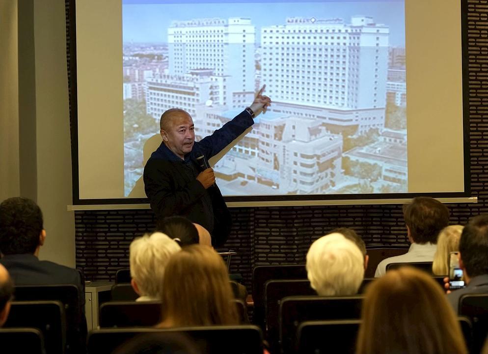 Enver Tothi, bivši kirurg iz Xinjianga u Kini koji je svjedočio odstranjivanju organa iz živih osoba