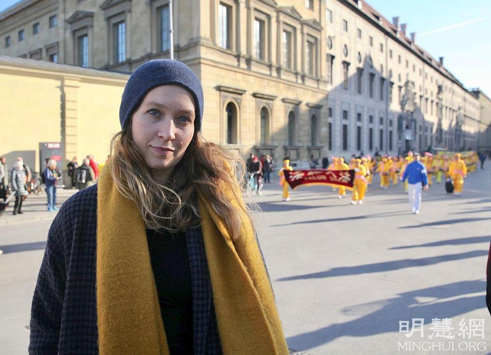 Studentica Leonie Priebke uživala je u nastupima praktikanata.