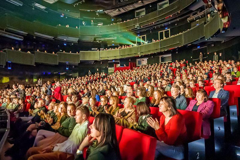 Shen Yun Global Company u Centru za susret kultura - Opera Hall u Lublinu, Poljska, 2. marta. Kompanija je izvela dva rasprodana nastupa u Lublinu 2-3. marta. (The Epoch Times)