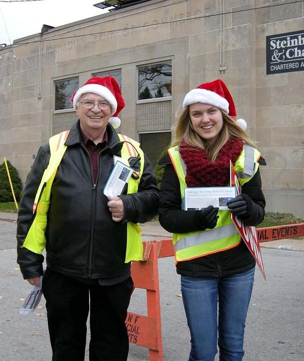 Gosp. Ted Power, jedan od organizatora parade Djeda Božićnjaka u Niagra Fallsu