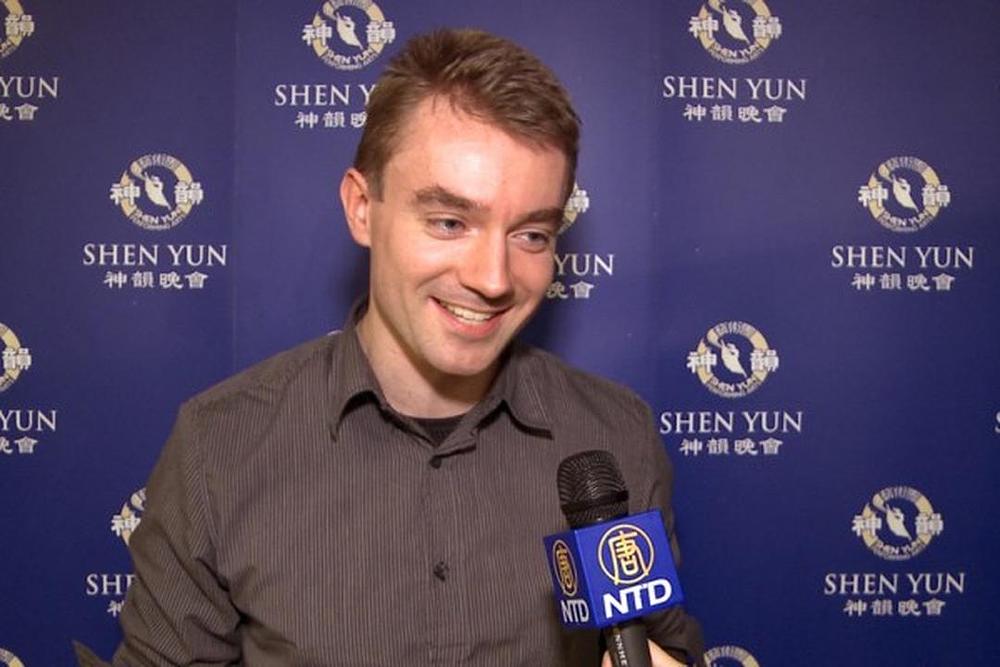 Kompozitor, violinist i pijanist Lukas Medlam u Bečkoj gradskoj dvorani u Beču, 5. aprila