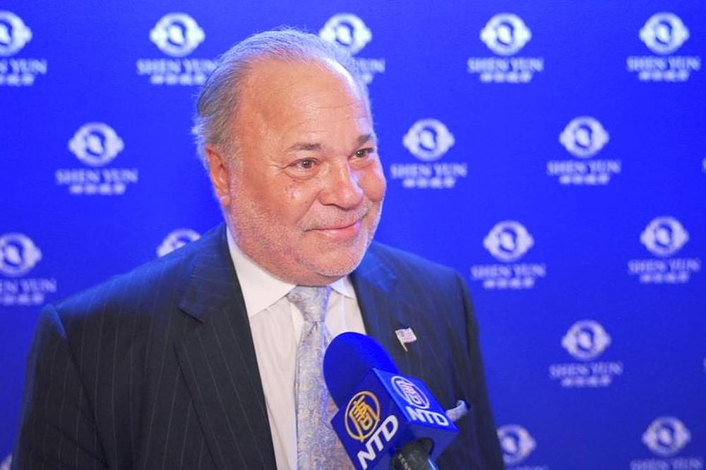 Bo Dietl, bivši kandidat za gradonačelnika New York Citya i bivši detektiv u NYPD, na predstavi Shen Yuna u New Yorku 12. januara 2018. 