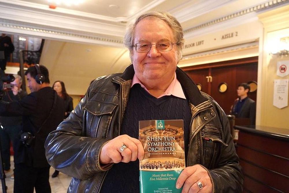 Jim Perčić, savjetnik za profesionalnu rehabilitaciju, u Simfonijskom centru u Čikagu 20. oktobra 2018, godine