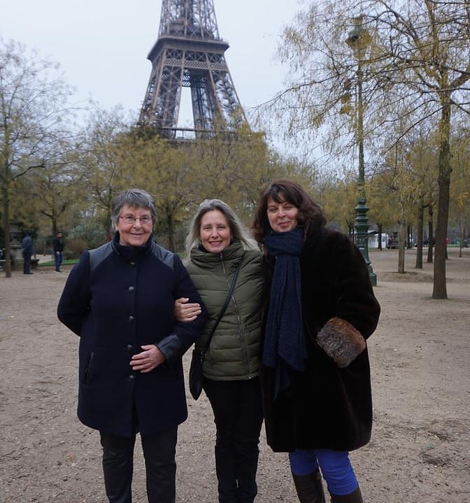 Marianne Christina s Martinika (u sredini), Géraldine King (desno) i Anita Richard (lijevo) iz Gvadeloupe, iskusile su dobrobiti prakticiranja Falun Dafa. 