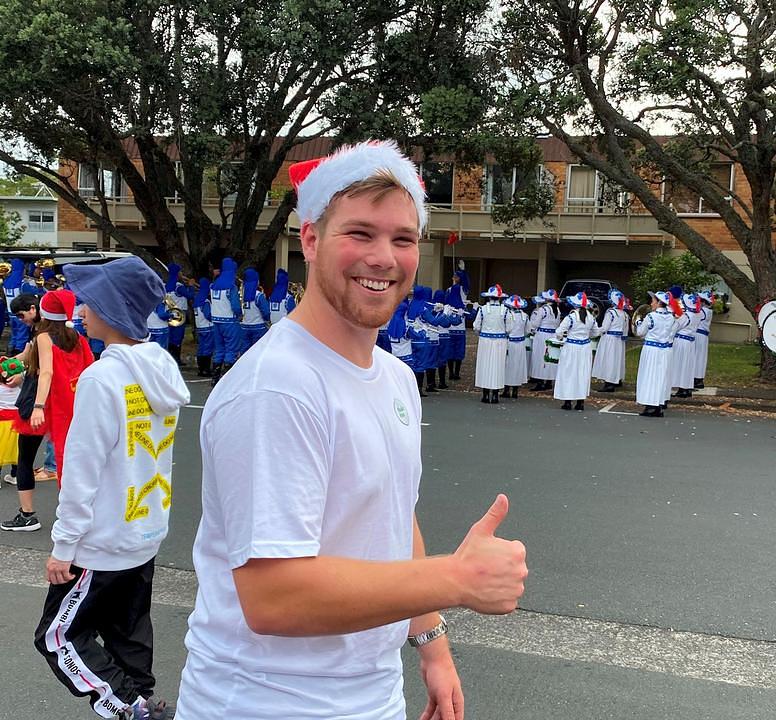 Ben McMurdran rekao je da mu se dopada sve u vezi sa Tian Guo Marching Bandom. 