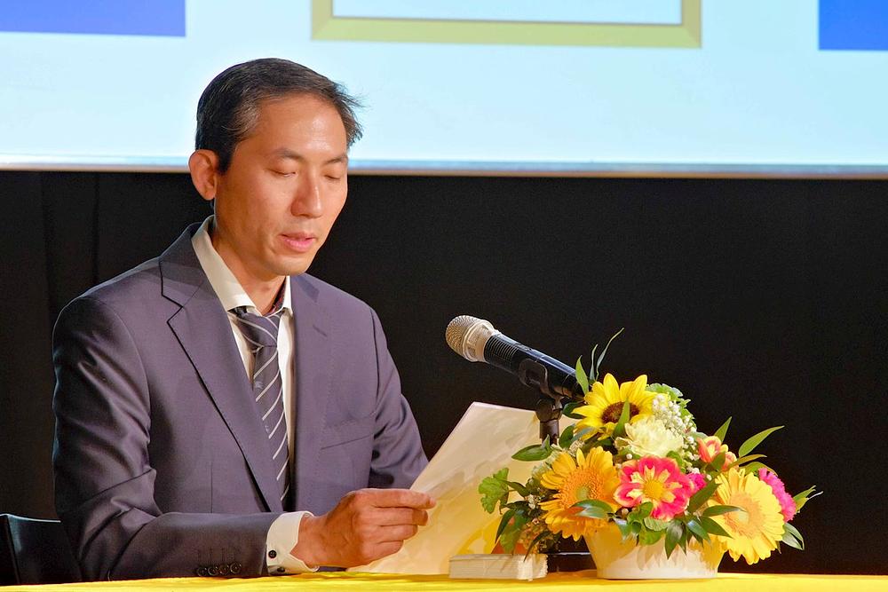 Lin, koordinator promocije Shen Yuna