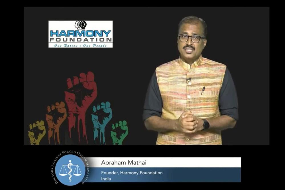 dr. Abraham Mathai, osnivač Harmony Foundation, Indija