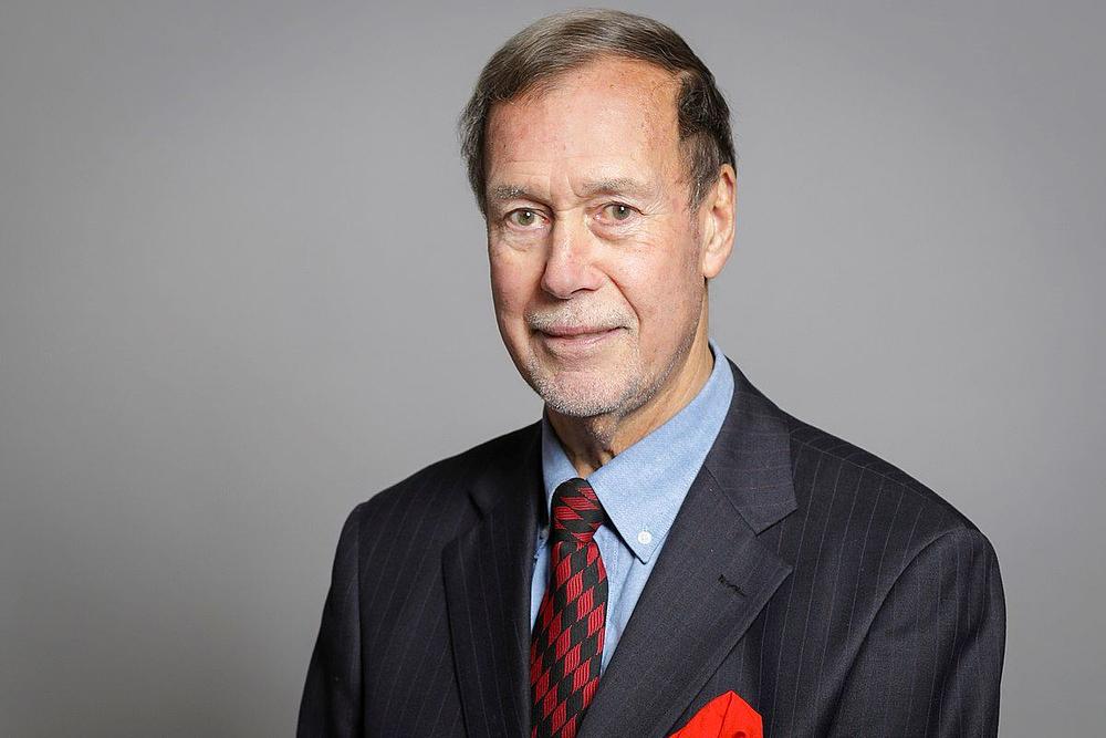 Lord Mackenzie iz Framwellgatea, OBE, smatra progon Falun Gonga od strane KPK genocidom.