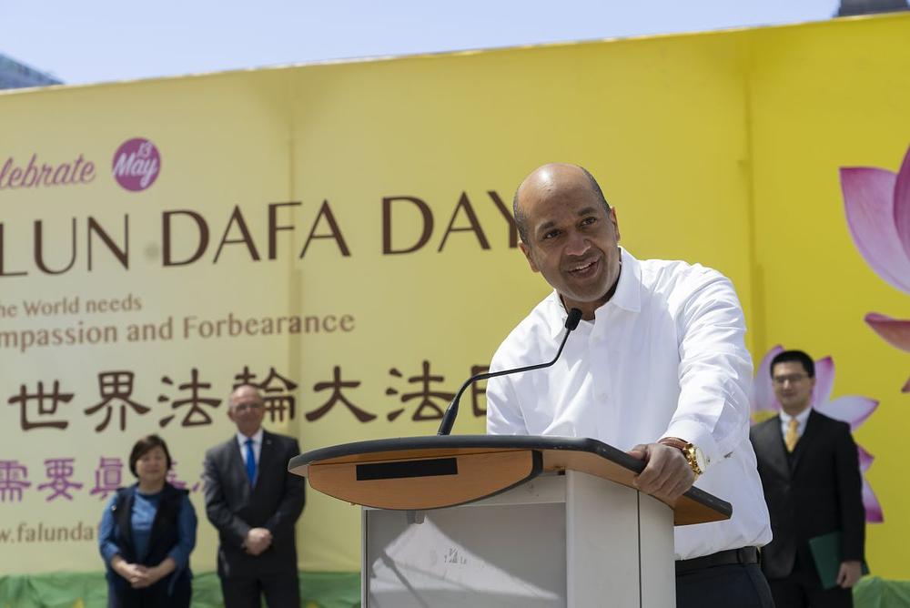 Odvjetnik za ljudska prava Joel Etienne.